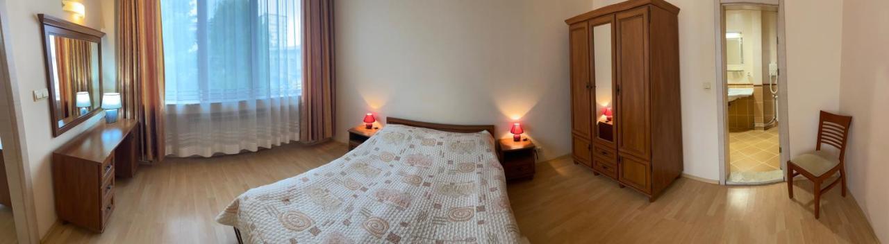 Apart Hotel Central Razgrad Exterior photo