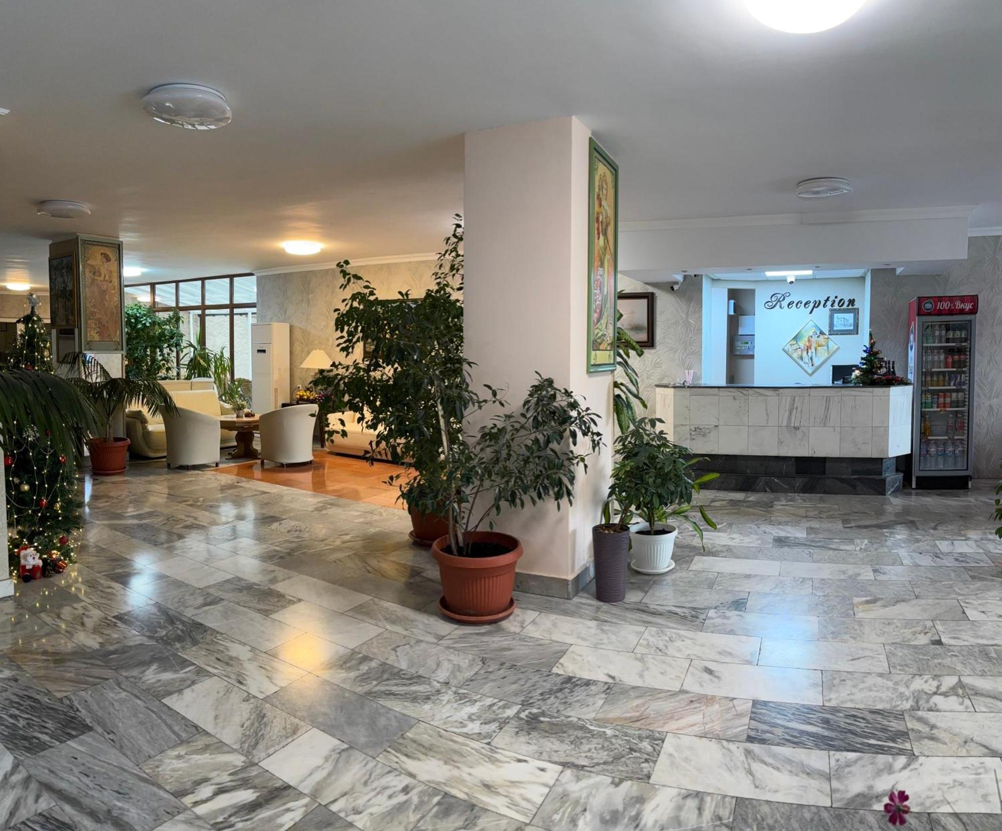 Apart Hotel Central Razgrad Exterior photo